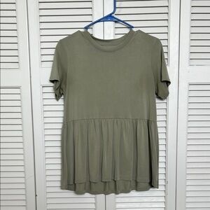 American Eagle Outfitters Green Relaxed Short Sleeve Tee